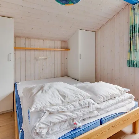 Thorin - 50m From The Sea By Interhome *