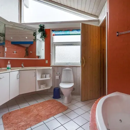 Holiday home Thorin - 50m From The Sea By Interhome *